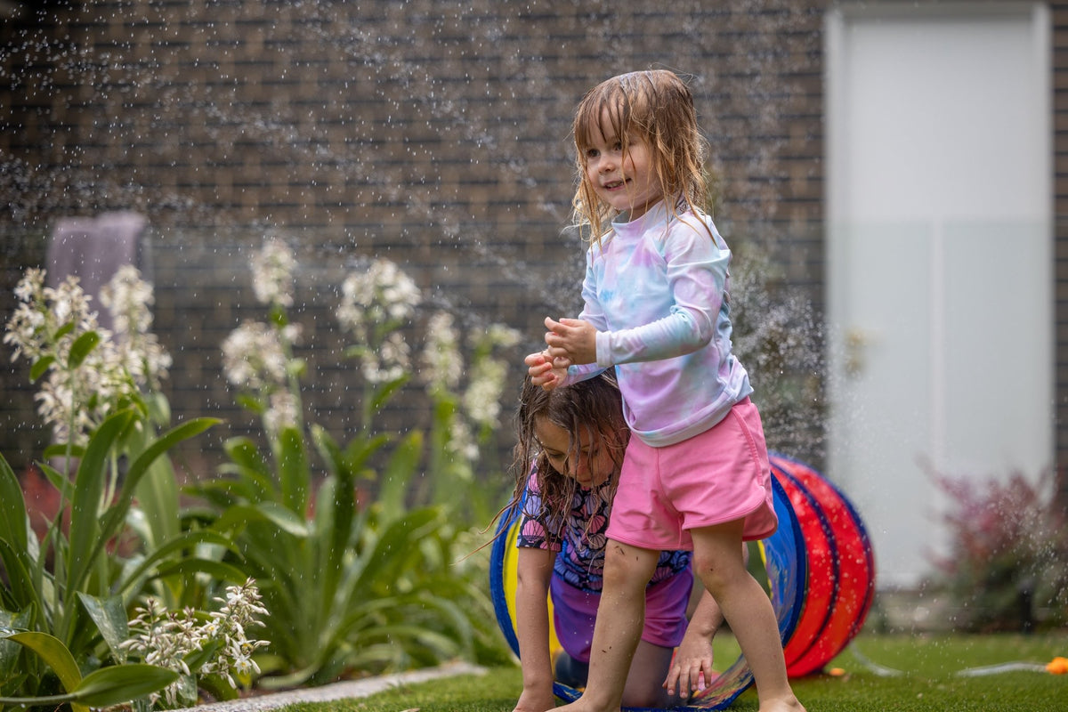 Go Play! Sprinkle & Splash Tunnel action shot